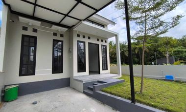 Rumah 300 jutaan di Jogja Keamanan 24 jam CCTV dan Smart Door Lock