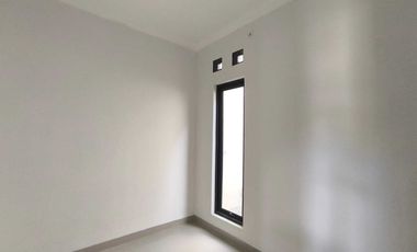 Rumah 300 jutaan di Jogja Keamanan 24 jam CCTV dan Smart Door Lock