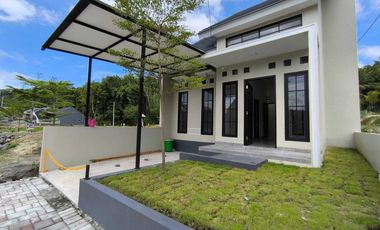 Rumah 300 jutaan di Jogja Keamanan 24 jam CCTV dan Smart Door Lock