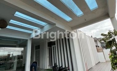 Dijual Rumah Mewah dan tempat usaha di Sepinggan Balikpapan