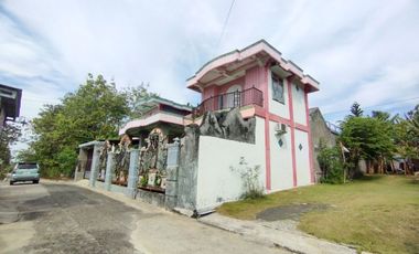 Rumah Luas 2Lt di Perkampungan ada Kolam Renang dan Kolam Ikan di Byl