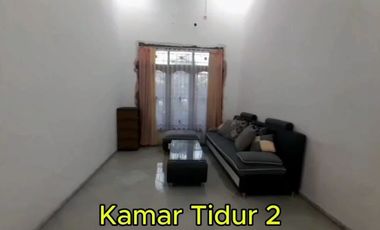 Rumah Luas 2Lt di Perkampungan ada Kolam Renang dan Kolam Ikan di Byl