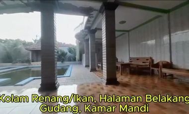 Rumah Luas 2Lt di Perkampungan ada Kolam Renang dan Kolam Ikan di Byl