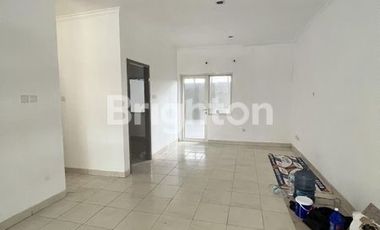 Disewakan Rumah Grand City Forestville semi furnished