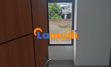 Rumah minimalis 2 lantai harga terjangkau