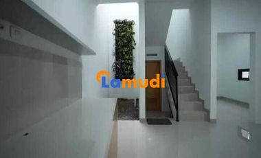 Rumah minimalis 2 lantai harga terjangkau