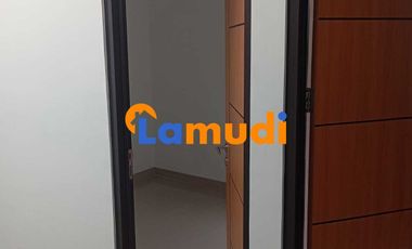 Rumah minimalis 2 lantai harga terjangkau