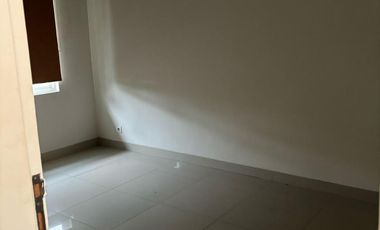 Disewakan Cluster Michellia Gading Serpong Hoek Rapi