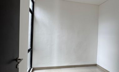 Disewakan rumah Tallasa City cluster Utopia dekat unhas