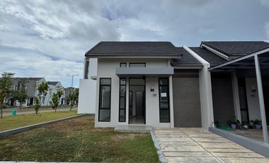 Disewakan rumah Tallasa City cluster Utopia dekat unhas