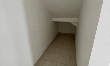 Rumah Mewah Golf Island PIK 12x30 Semi Furnish Marigold View Golf