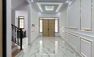 RUMAH BARU MEWAH DALAM TOWNHOUSE ELITE DI JAGAKARSA RAYA