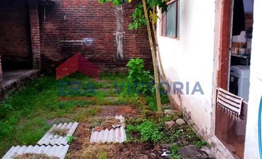 DISEWAKAN Rumah Terletak di Tengah Kota Kediri 2 menit ke RS AD&RSIA