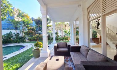 Villa Mewah 4 Bedroom di Petitenget