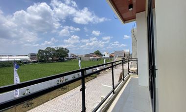 Rumah Skandinavian di Jl. Solo-Karanganyar