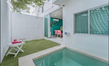 Villa de 3 niveles, 3 recamaras, a 1 cuadra del mar de Chicxulub Pto. Ideal para rentas vacacionales