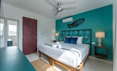 Villa de 3 niveles, 3 recamaras, a 1 cuadra del mar de Chicxulub Pto. Ideal para rentas vacacionales