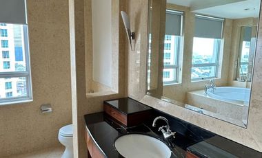 Apartement The Pakubuwono Residence 3 Br Bagus Full Furnished