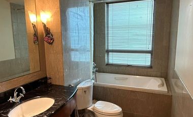 Apartement The Pakubuwono Residence 3 Br Bagus Full Furnished