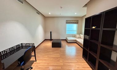 Apartement The Pakubuwono Residence 3 Br Bagus Full Furnished
