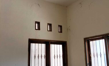 Dijual Rumah di Daerah Sutawinangun Cirebon