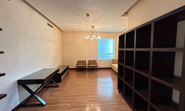 Apartement The Pakubuwono Residence 3 Br Bagus Full Furnished