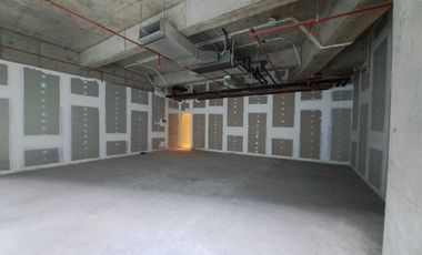 Sewa Murah Kantor 135 m2 di World Capital Tower (WCT) Mega Kuningan