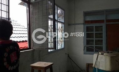 Murah Sewa Rumah 2 Lantai di Duri Kosambi Baru 4 Kamar Tidur
