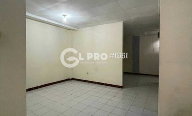 Murah Sewa Rumah 2 Lantai di Duri Kosambi Baru 4 Kamar Tidur