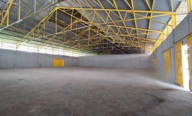 GUDANG PANCORAN JAKARTA SELATAN PARKIR LUAS COCOK UNTUK PADEL