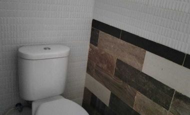 Disewakan Rumah 2lantai cempaka putih