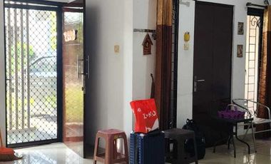 Dijual Rumah Sidoarjo Mewah Semi Furnish Puri Surya Jaya Gedangan