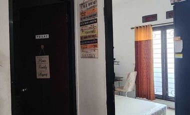 Dijual Rumah Sidoarjo Mewah Semi Furnish Puri Surya Jaya Gedangan