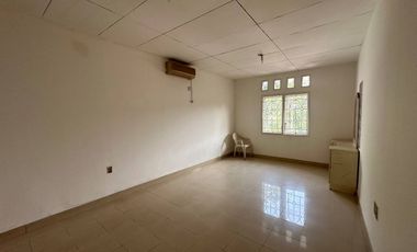 Disewakan Rumah Komplek Gudang Peluru, Jakarta SElatan