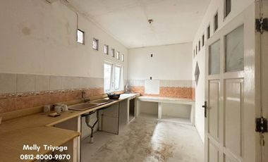 Disewakan Rumah Komplek Gudang Peluru, Jakarta SElatan