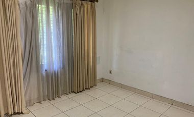 Sewa rumah di batununggal