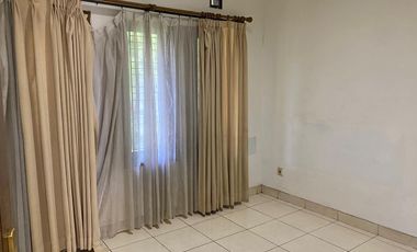 Sewa rumah di batununggal