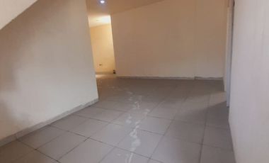 Dijual Cepat Tempat Usaha 3 Lantai di Jalan Raya Serpong