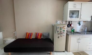 Disewakan Apartemen  MGR2, Tower Flamboyan, View Pool, Dekat Mall Central Park