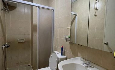 Disewakan Apartemen  MGR2, Tower Flamboyan, View Pool, Dekat Mall Central Park