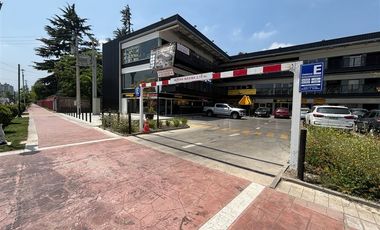 Local Comercial en Arriendo en Walker Martinez con La Concepción