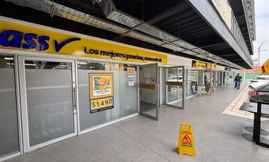 Local Comercial en Arriendo en Walker Martinez con La Concepción