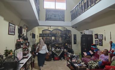 RUMAH HITUNG TANAH 1 MENIT DARI UNAIR DR SUTOMO RAYA KERTAJAYA SURABAY