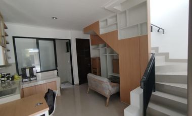 Disewakan rumah pik 2 milenial uk:4,5x10m2  2KT  fully furnish lengkap