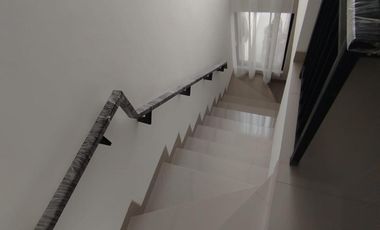 Disewakan rumah pik 2 milenial uk:4,5x10m2  2KT  fully furnish lengkap