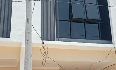 For Rent Perum Griya Ani Jl. Raya Medokan Sawah. Surabaya