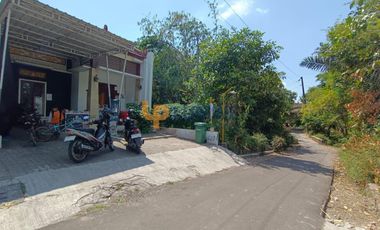 RUMAH MURAH, 3 KAMAR TIDUR, 7 MENIT DARI CANDI PRAMBANAN