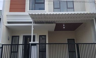 Rumah Siap Huni Bekasi, 2 Lantai Dekat Harapan Indah