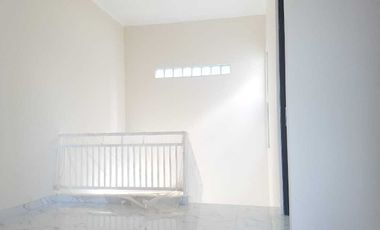 Rumah Siap Huni Bekasi, 2 Lantai Dekat Harapan Indah