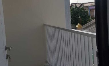 Rumah Siap Huni Bekasi, 2 Lantai Dekat Harapan Indah